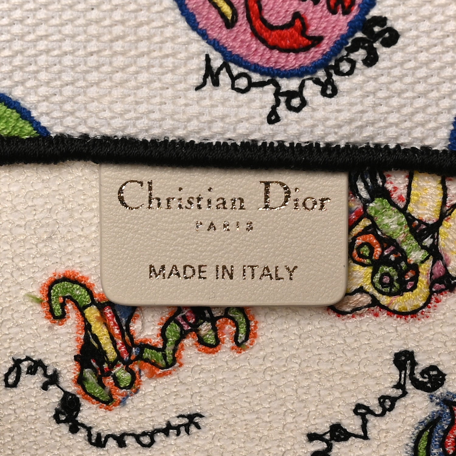 ディオール キャンバス 刺繍 ドラゴン ゾディアック ミディアム ブックトート ホワイト マルチカラー (代金引換)