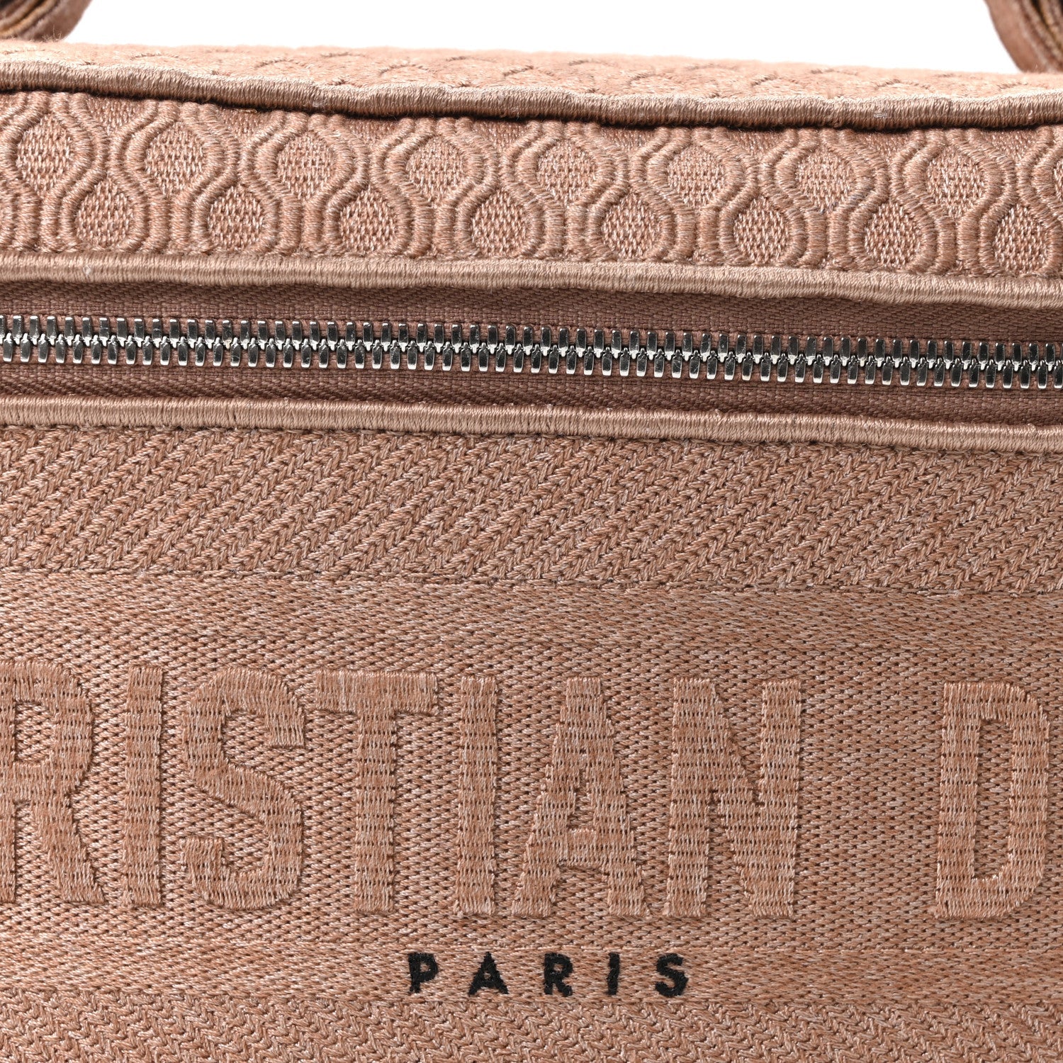 ディオール メッシュ 刺繍 Diortravel バニティケース クレイ (代金引換)