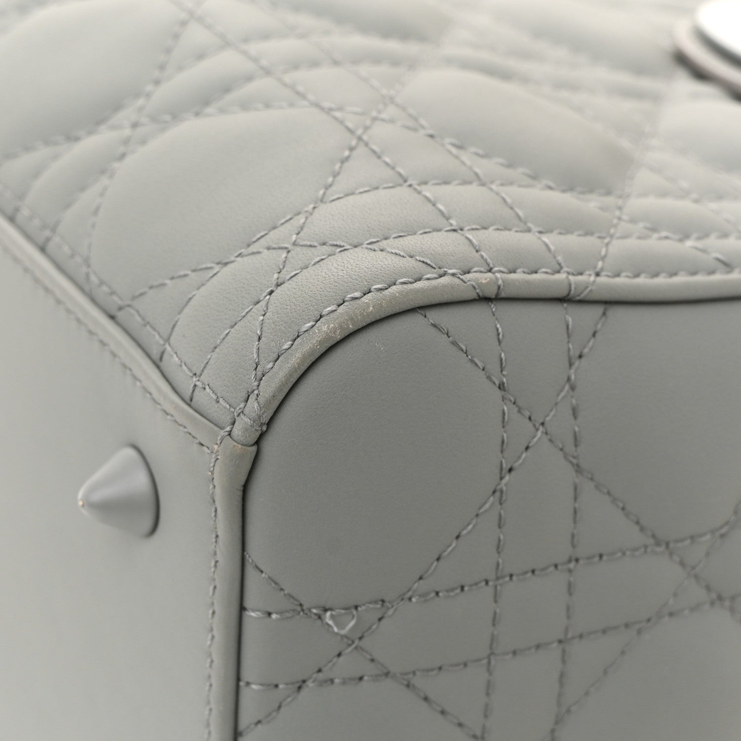 ディオール ウルトラマット カーフスキン カナージュ ミディアム レディ ディオール グレーストーン (代金引換)