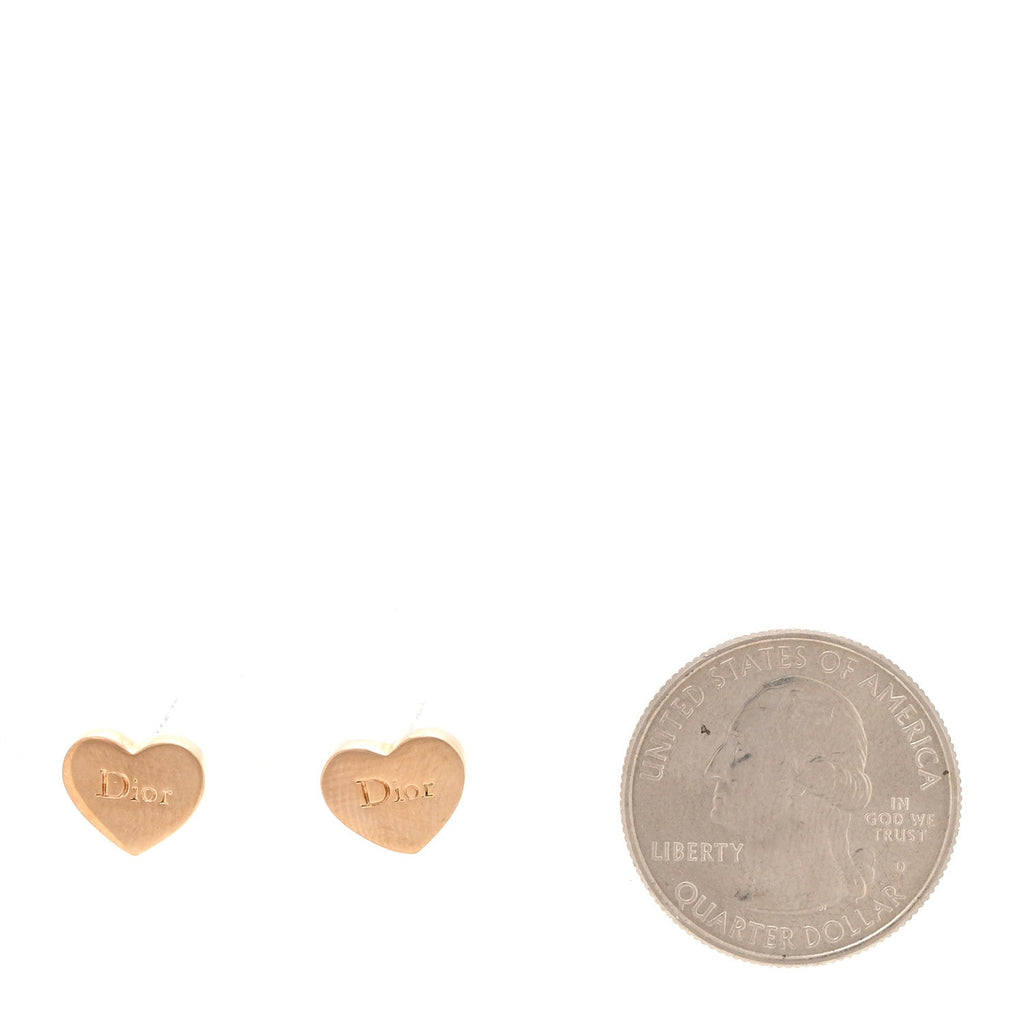 ディオール メタル ハート ロゴ ピアス ゴールド (代金引換)