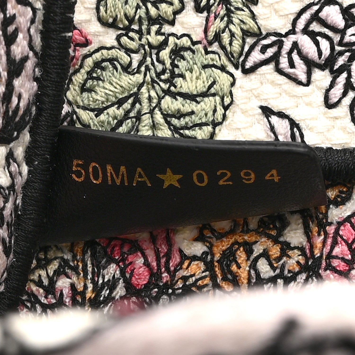 ディオール キャンバス 刺繍 ミディアム ブックトート ホワイト マルチカラー (代金引換)