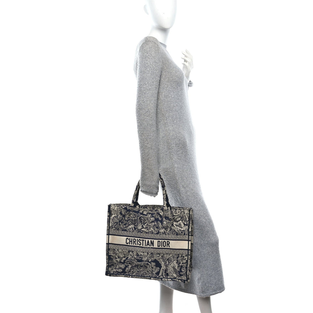 ディオール キャンバス 刺繍 ラージ ディオリヴィエラ トワルドジュイ リバース ブックトート ブルー (代金引換)